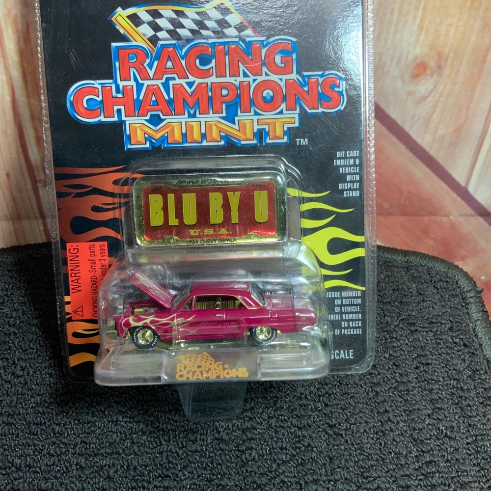 Racing Champions Mint Die-Cast Car 1964 Chevy Impala SS